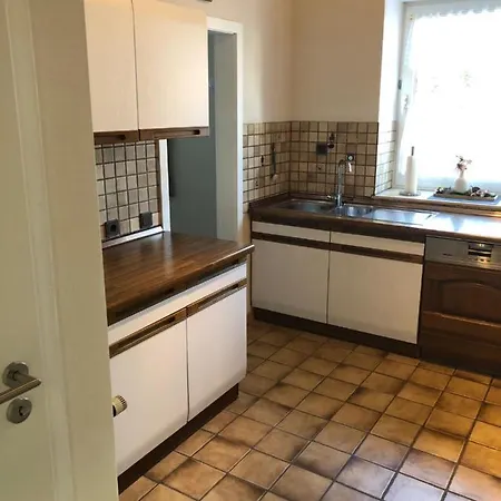 Ostendorf Apartment *